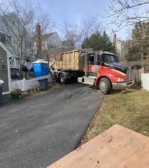 Best Carpet Removal and Disposal  in Edburgh, IN